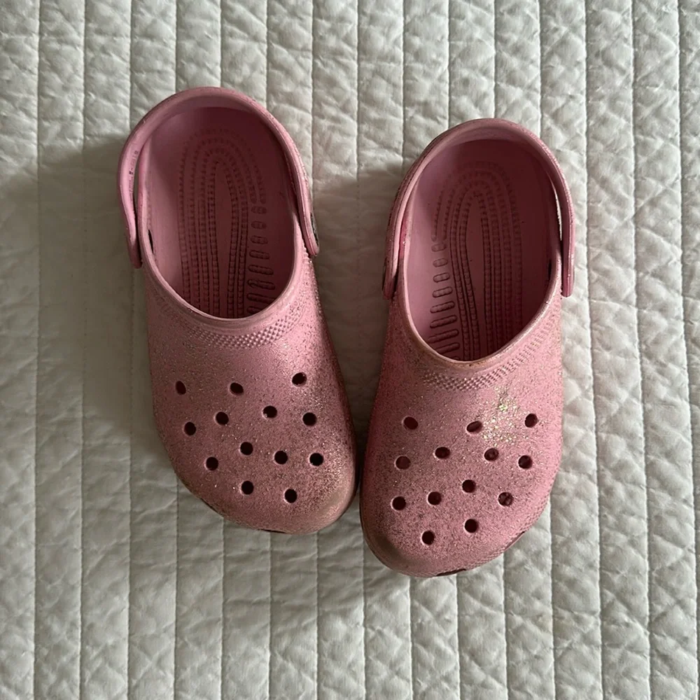CROCS Kids Pink Glitter Clogs